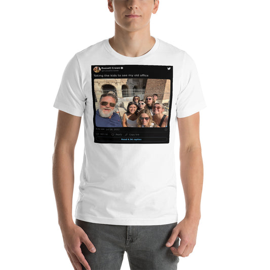 Unisex T-shirt - @russellcrowe - 2022-07-18T08:02:45.000Z